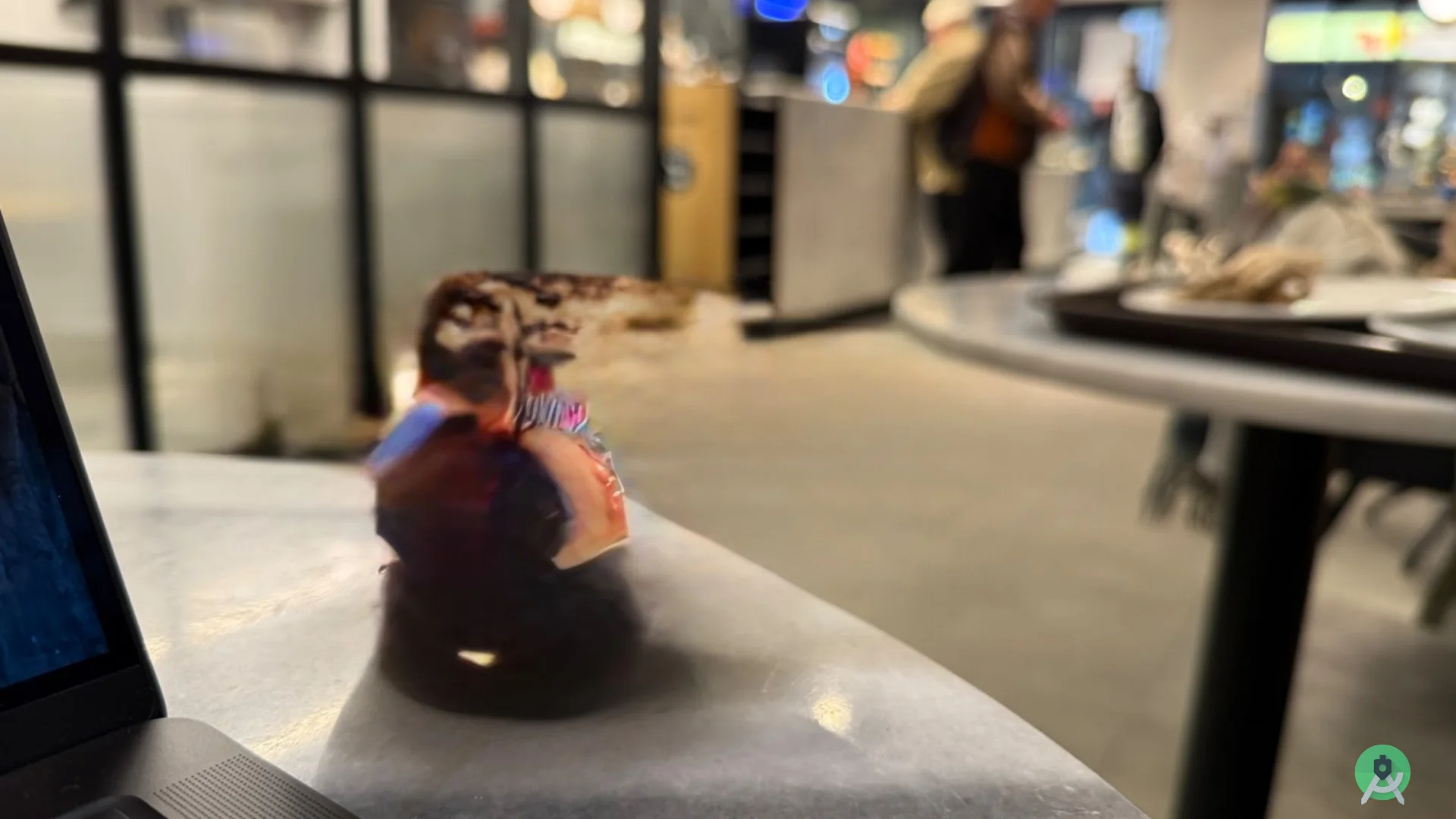 Object removing through iPhone Ai